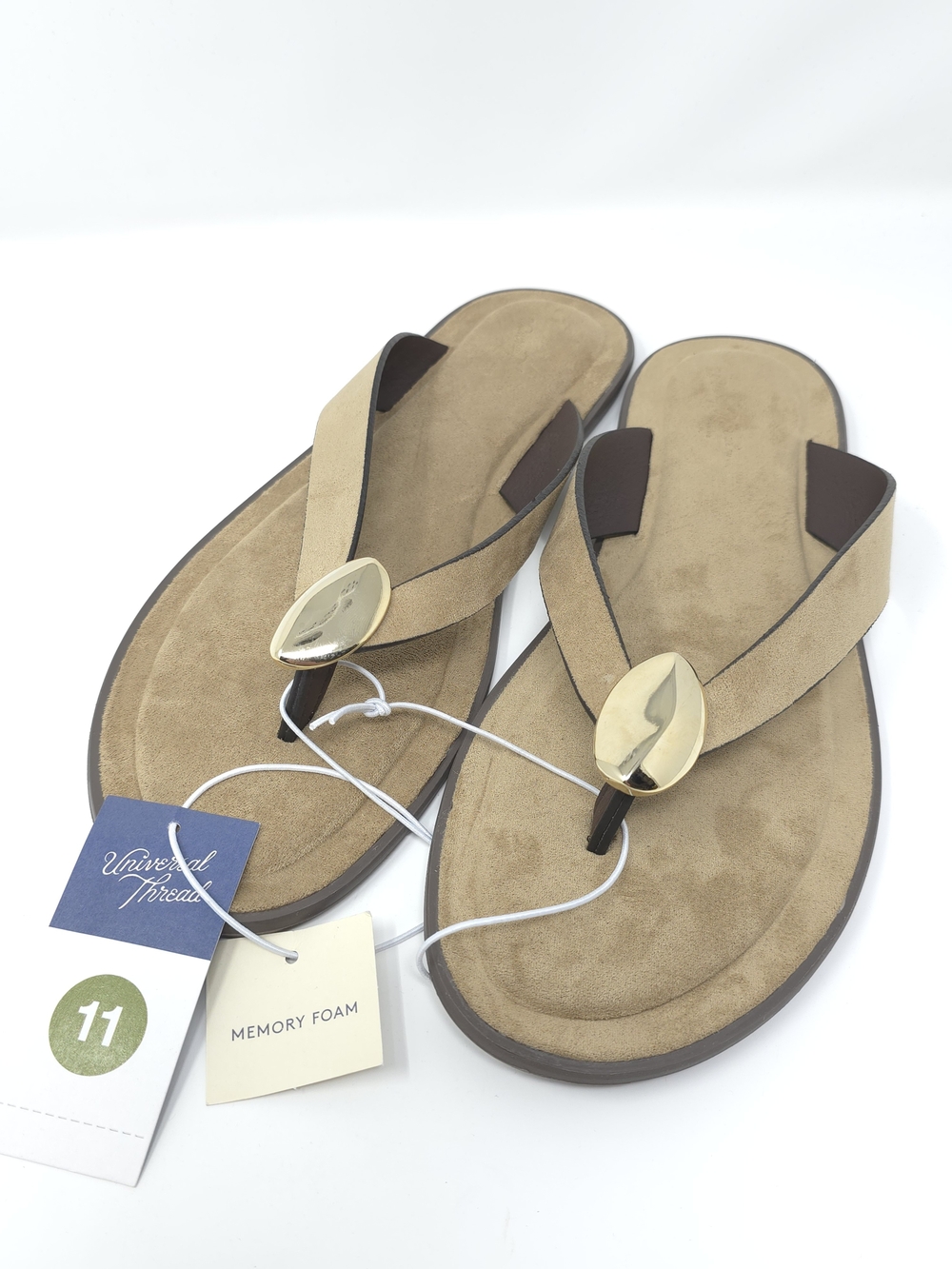 ✨ NWT Universal Thread "LIVIA" Thong Sandals Size 11 ✨
